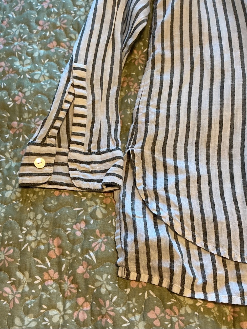 J. Jill Casual Striped Button-Down Shirt in White/Black L - Picture 4 of 7